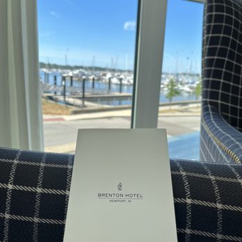 BRENTON HOTEL - Updated April 2025 - 41 Photos & 31 Reviews - 31