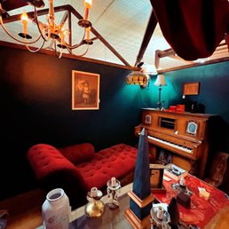 Goth antiques Goth antiques
