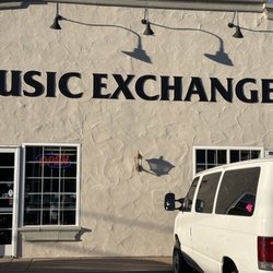 San Diego County Music Exchange - View of the front - unassuming, but such an awesome place!