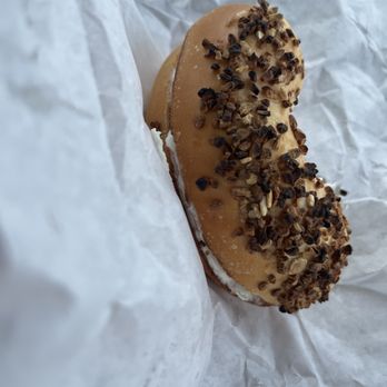 5th Ave Bagelry - Bitter burnt garlic - Bagels Near Me - Tustin, California