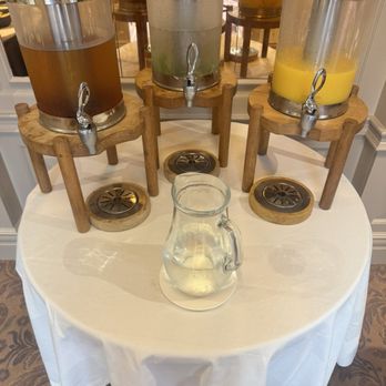Buswells Hotel - Hotels Near Me - Dublin 2, D