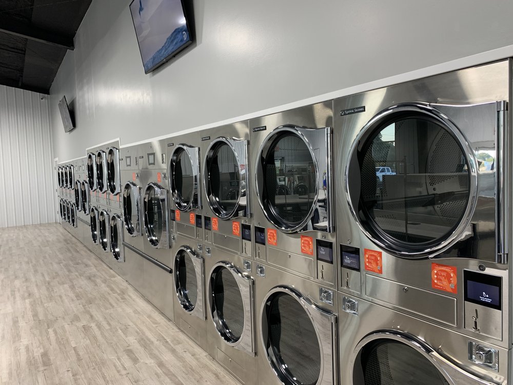 THE WASHROOM Updated October 2024 2803 Oak Ln, Van Buren, Arkansas Laundromat Phone