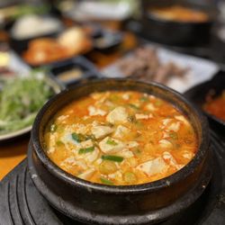 Hanam BBQ - Oyster Tofu Soup (Sundubu)