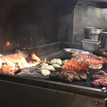 Matt's Red Rooster Grill - New American Near Me - Flemington, New Jersey