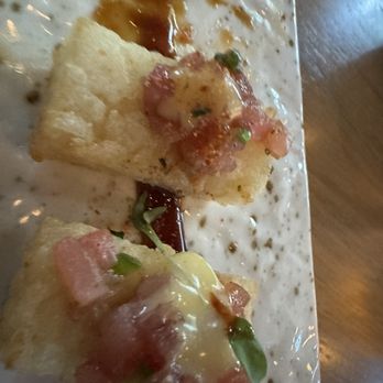 Earls Kitchen + Bar - Crispy Rice Sushi - Ahi Tuna - Canadian (New) Near Me - Vancouver, British Columbia