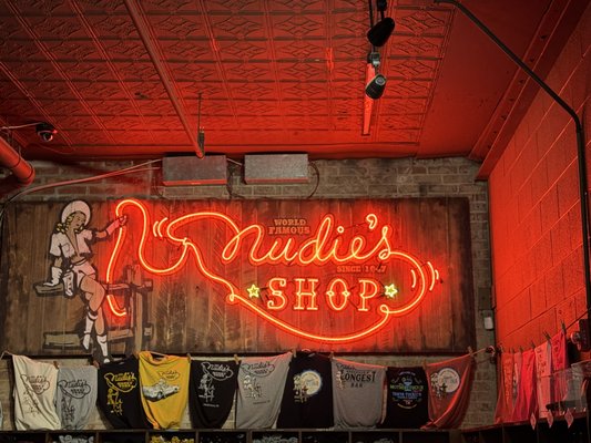 Nudie's Honky Tonk by null