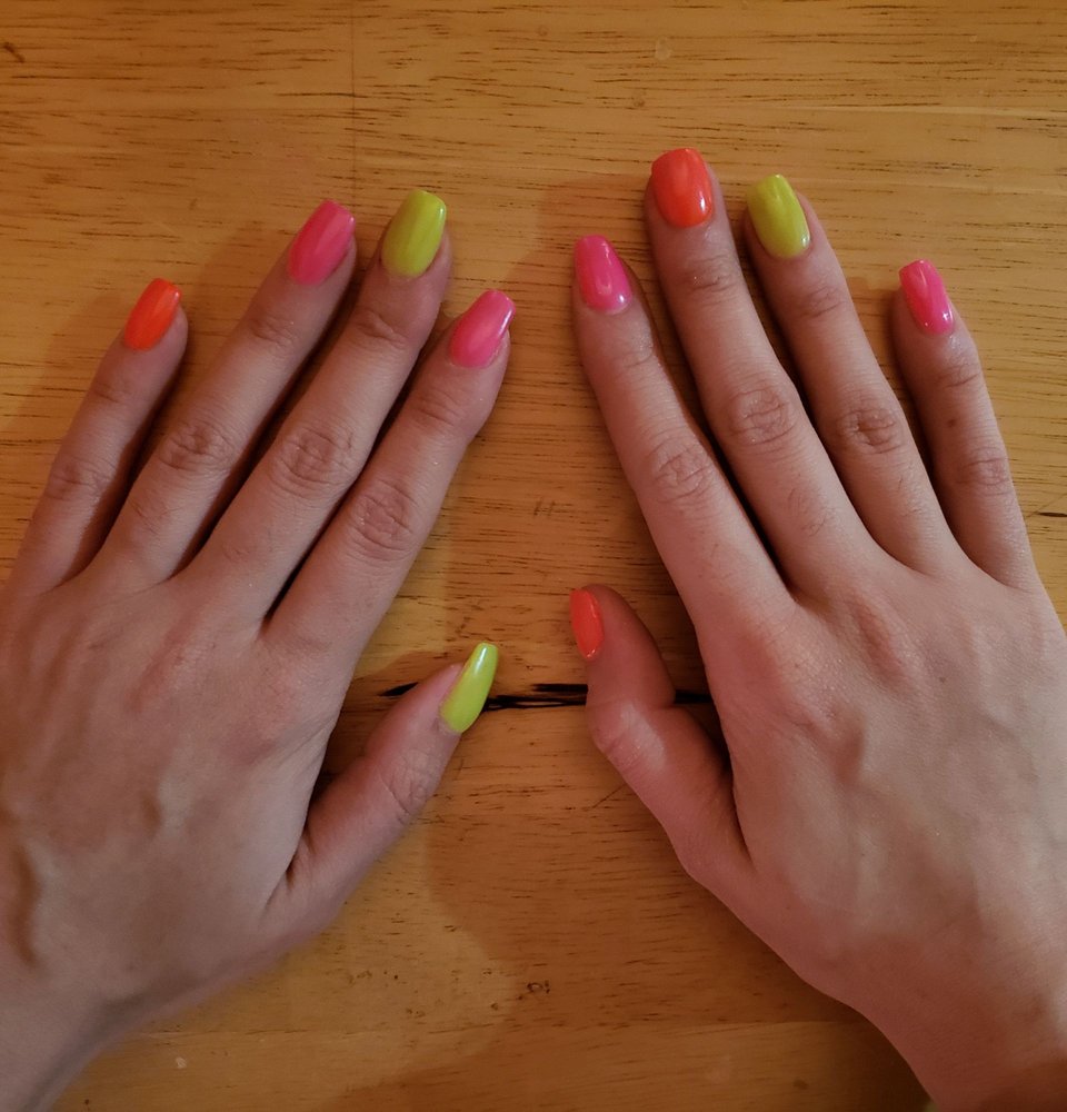 RAINBOW NAILS 17 Photos & 28 Reviews 635 Talcottville Rd, Vernon