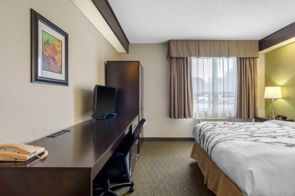 Sleep Inn by null