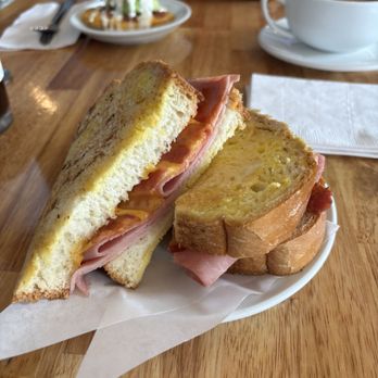 The Mason Jar - The Continental Kick - Sandwiches Near Me - Cheney, Washington