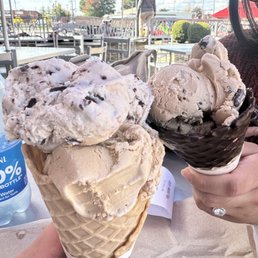 Vienna Coffee Pint Coconut Chocolate Chip Pint Mocha Chocolate Chip Pint Vienna Coffee Pint Coconut Chocolate Chip Pint Mocha Chocolate Chip Pint