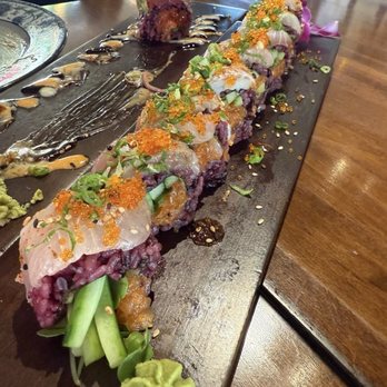 Sakana Sushi and Roll - Sushi Bars Near Me - Kensington, California