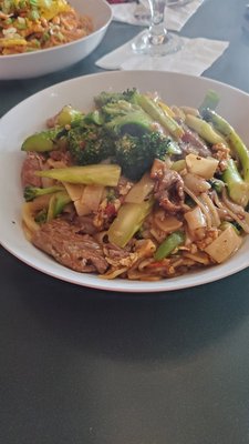 Thai Diner by null