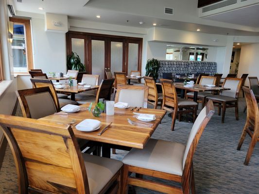 Lido Restaurant & Lounge by null