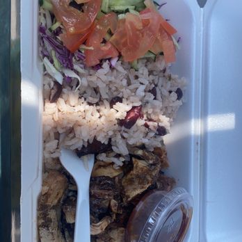 Kerribb Flava - Irie Jerk Chicken Plate - Food Trucks Near Me - Visalia, California