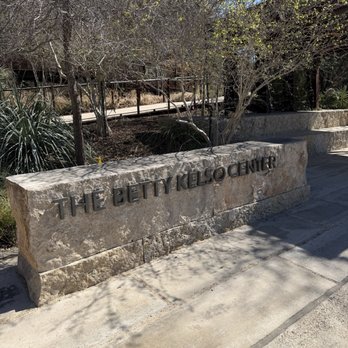 San Antonio Botanical Garden - Botanical Gardens Near Me - San Antonio, Texas