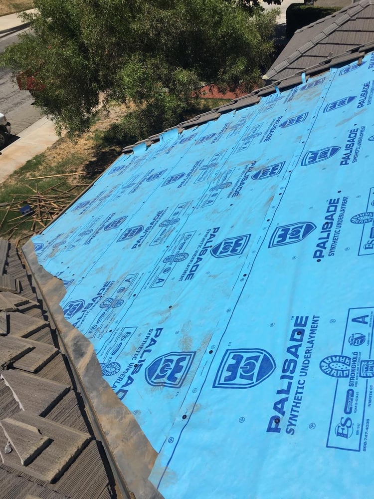 Slide of The Roof Repair Guy