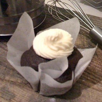 Idle Hands Baking Company - Chocolate Peppermint Cupcake - Bakeries Near Me Idle Hands Baking Company - Chocolate Peppermint Cupcake - Bakeries Near Me