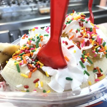 Dairy Queen - Nana na Split - Ice Cream & Frozen Yogurt Near Me - Bernardsville, New Jersey
