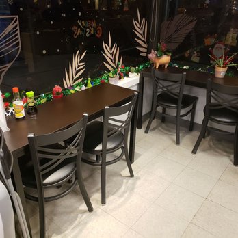 Yi Sushi - Seating - Sushi Bars Near Me - Bayonne, New Jersey