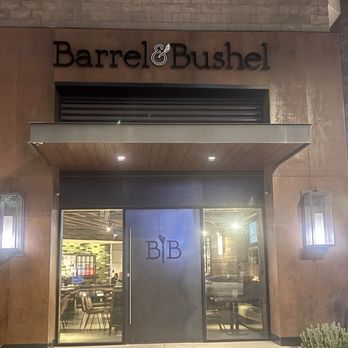 Barrel & Bushel - New American Near Me - Phoenix, Arizona