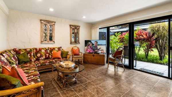 Kona Coast Vacations by null
