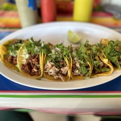 Taqueria 2 Brothers