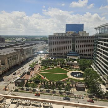 Hyatt Regency Indianapolis - Hotels Near Me - Indianapolis, Indiana