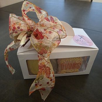 Whisk & A Spoon - Thanksgiving cookies - Bakeries Near Me Whisk & A Spoon - Thanksgiving cookies - Bakeries Near Me