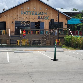 Patterson Park - Entrance - Bars Near Me - Houston, Texas Patterson Park - Entrance - Bars Near Me - Houston, Texas