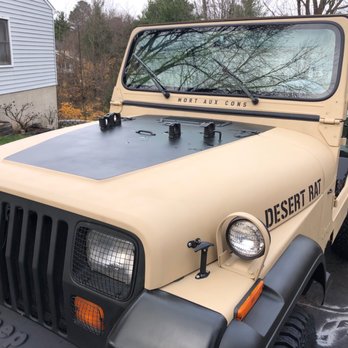 Signarama Herndon - Side hood vinyl decals and windshield frame decal by Signarama Herndon. - Signmaking Near Me - Herndon, Virginia Signarama Herndon - Side hood vinyl decals and windshield frame decal by Signarama Herndon. - Signmaking Near Me - Herndon, Virginia