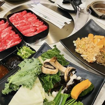 The Moon - Hot Pot Near Me - Hackensack, New Jersey