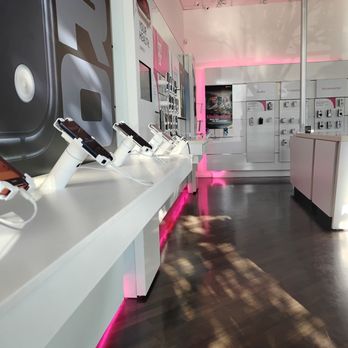 T-Mobile Authorized Retailer - Mobile Phones Near Me - Seattle, Washington T-Mobile Authorized Retailer - Mobile Phones Near Me - Seattle, Washington