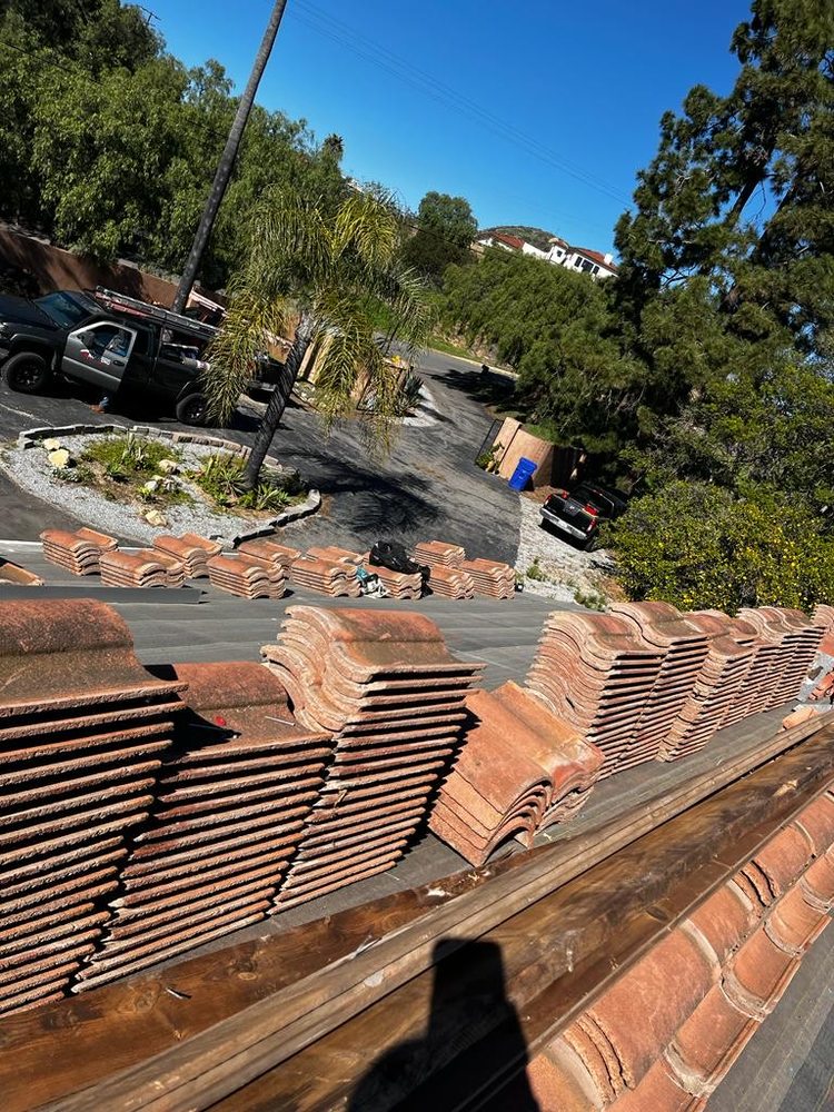 Slide of Ramos Roofing