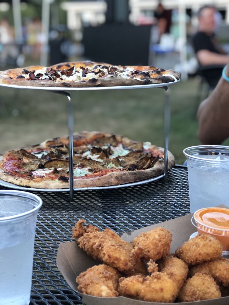 WHEN PIGS FLY PIZZERIA 396 Photos & 518 Reviews Pizza 460 US Rt 1