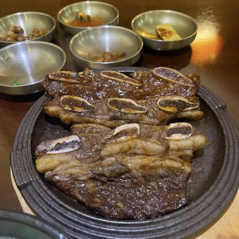 Lee's Korean Restaurant - Galbi sizzling platter - Korean Near Me - Louisville, Kentucky