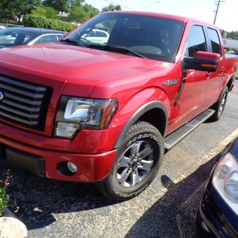 Ultimate Collision Repair Network - Auto Repair Near Me - Schaumburg, Illinois
