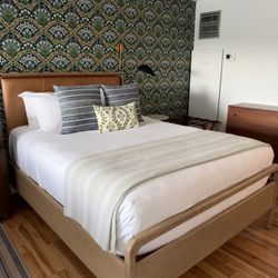 Breakwater Inn - Room