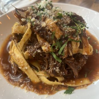 Peaches Prime - Oxtail pasta - Southern Near Me - Brooklyn, New York Peaches Prime - Oxtail pasta - Southern Near Me - Brooklyn, New York