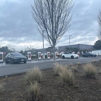 Tesla Supercharger - Auburn - 12 Tesla supercharger 150kw stalls - EV Charging Stations Near Me - Auburn, Washington Tesla Supercharger - Auburn - 12 Tesla supercharger 150kw stalls - EV Charging Stations Near Me - Auburn, Washington