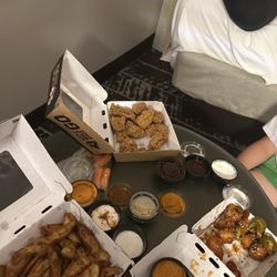 Buffalo Wild Wings - Hey look! A delivery order... well half of one.