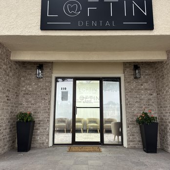Loftin Dental - Building entrance - General Dentistry Near Me - Alice, Texas Loftin Dental - Building entrance - General Dentistry Near Me - Alice, Texas