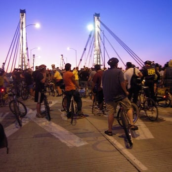Chicago Critical Mass - The new North Avenue Bridge was built w/o a bike lane.  CDOT advises bicyclists to take an alternate route, NOT COOL! - Active Life Near Me