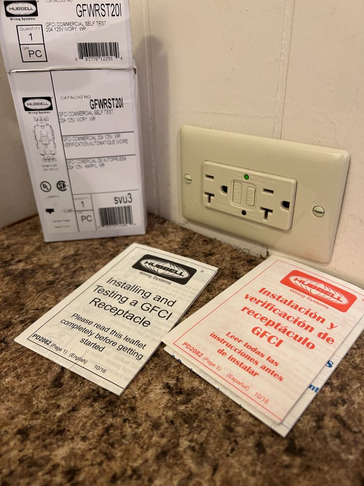 Slide of Evolve Construction and Electric