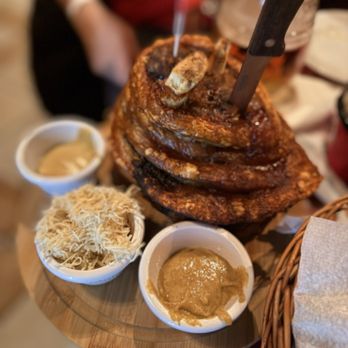 Podwale 25 - Pork knuckle - Polish Near Me - Warsaw, Massachusetts