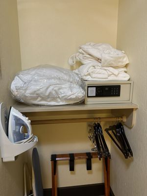 Hotel Fusion by null