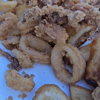 Ocean Bleu At Gino's - Calamari & Chips $15.49 - Seafood Near Me - Newport, Oregon Ocean Bleu At Gino's - Calamari & Chips $15.49 - Seafood Near Me - Newport, Oregon