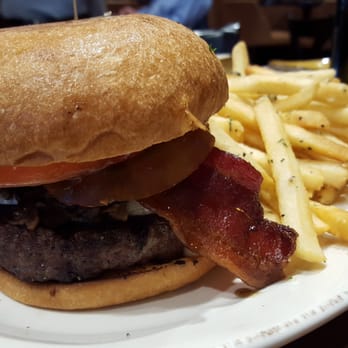 Garré Cafe - Cowboy burger - Mediterranean Near Me - Livermore, California Garré Cafe - Cowboy burger - Mediterranean Near Me - Livermore, California