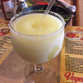 El Loro Mexican Restaurant - Frozen Margarita - Mexican Near Me - Chesapeake, Virginia