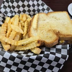 The Wooden Spoon Kitchen And Bakery - The Bagwell burger