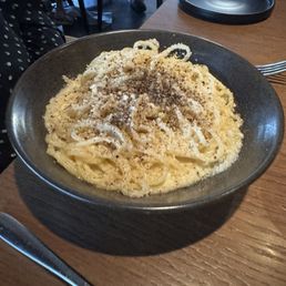 Cacio E Pepe